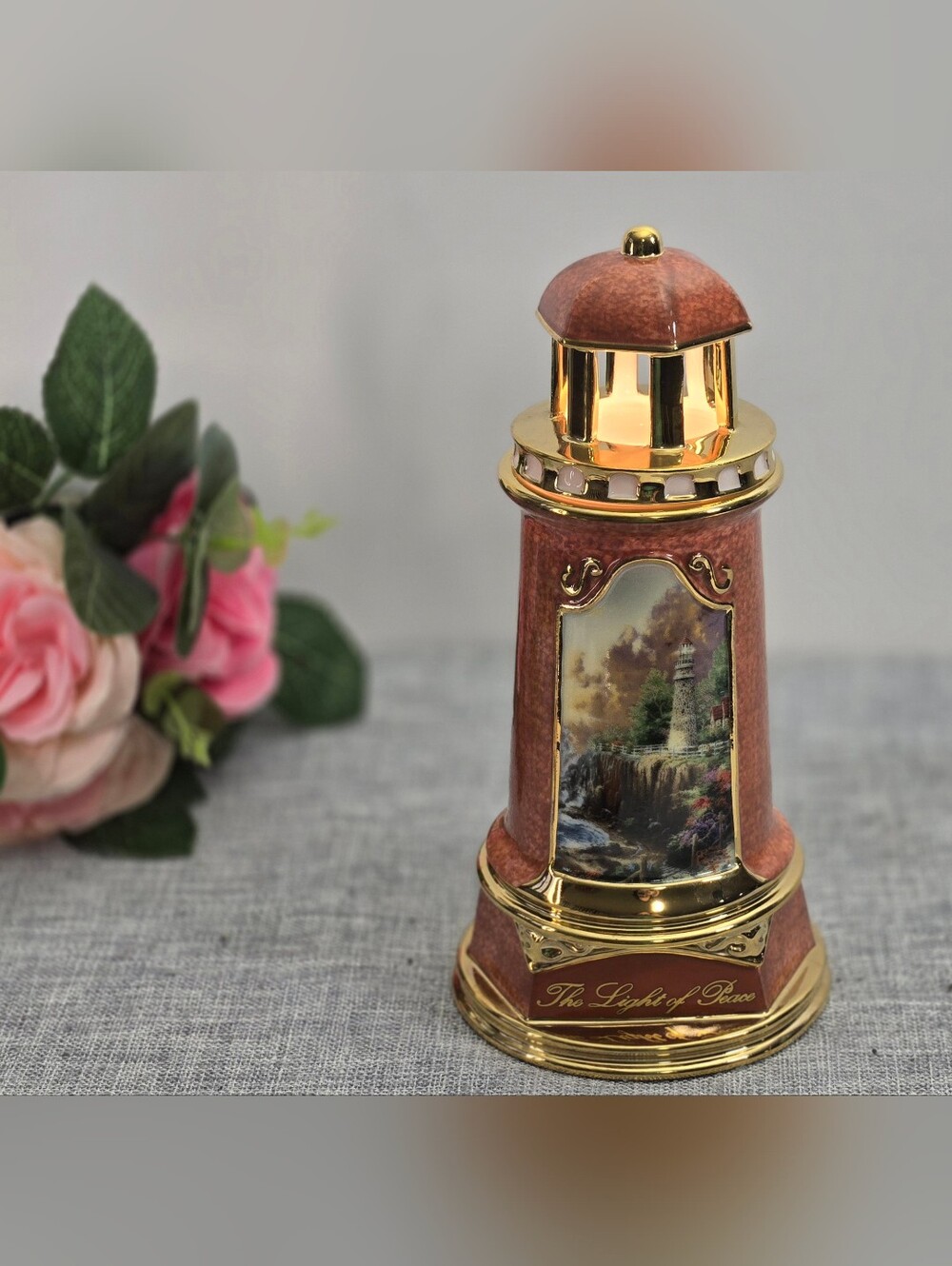 Vintage‎ Thomas Kinkade Porcelain Lighthouse "The Light Of Peace" 2004